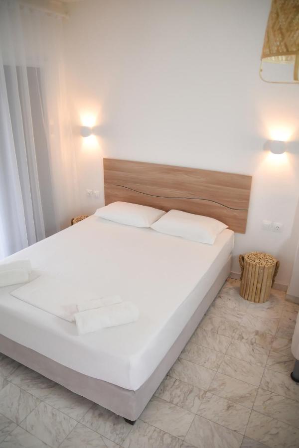 Haus Risos Next Generation Appartement Toroni Buitenkant foto